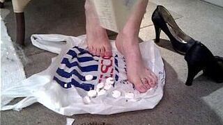 Sexy trampling porn video